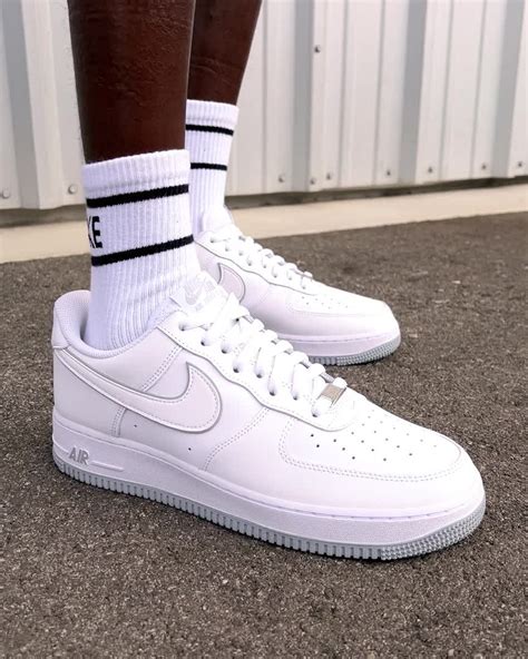 Nike Air Force 1 '07 Men's Shoes.